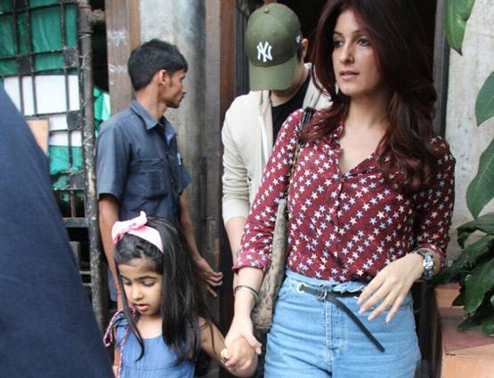 15 साल के हुए अक्षय के बेटे आरव, कैमरे के सामने आज भी हैं शर्मीले