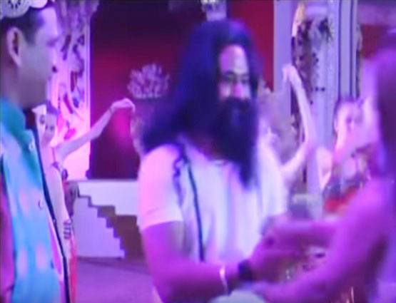 राखी सावंत को आया हनीप्रीत का फोन, बोली- तुमसे ये उम्मीद नहीं थी