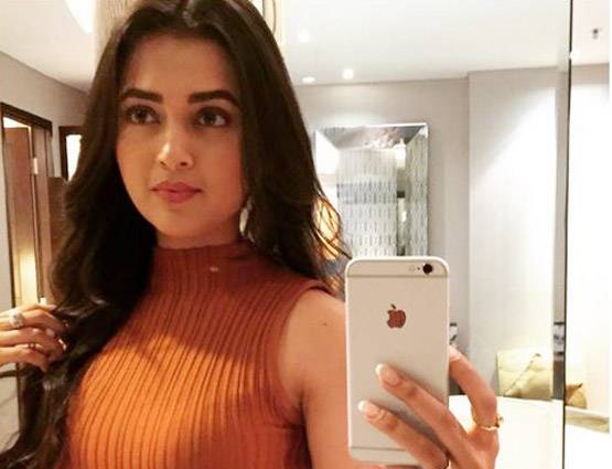 PHOTOS: पहरेदार पिया की बंद होने के बाद शो की एक्ट्रेस बिकिनी में कर रही है CHILL