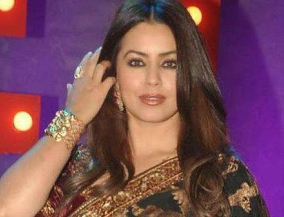 20 साल में इतनी बदल गई शाहरुख की ये हिरोइन, PHOTOS कर देंगी हैरान