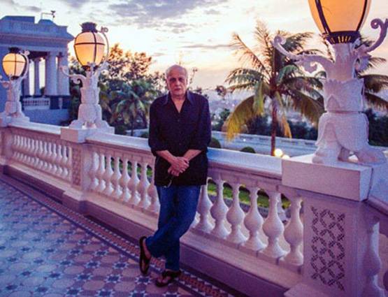 वो फिल्मकार, जिसने सनी लियोनी को बनाया बॉलीवुड एक्ट्रेस