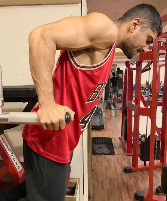 ड्रग्स लेता था राज बब्बर का बेटा, एक महीने में बनाई सलमान जैसी बॉडी