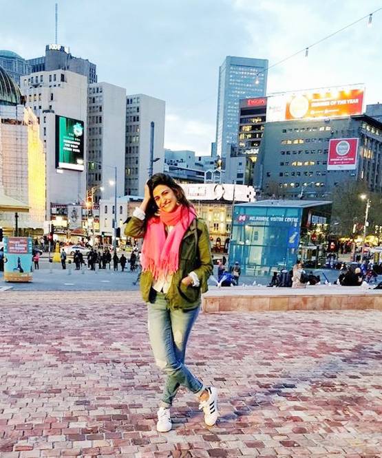 बिकनी पहनने पर ट्रोल हुई ये एक्ट्रेस, बिग-B के साथ कर चुकी है काम