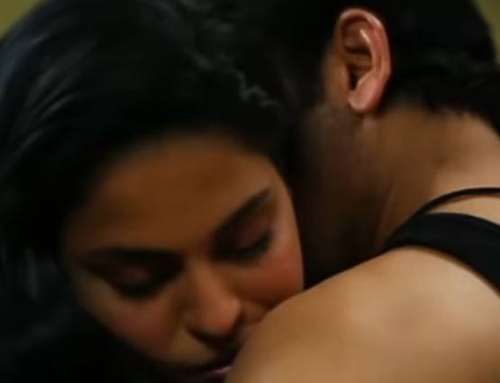 इन 8 बोल्ड सीन पर भी सेंसर बोर्ड ने चलाई थी कैंची