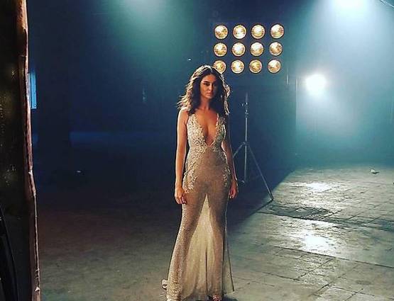 रिएलिटी शो की कंटेस्टेंट का हॉट अवतार, PHOTOS वायरल