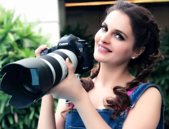 अबू सलेम की आवाज पर मरती थी ये एक्ट्रेस, पकड़े जाने पर छोड़ा साथ