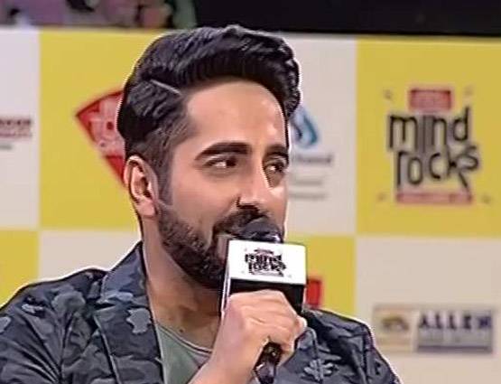 इस एक्टर ने ट्रेन में गाकर जुटाए थे पैसे, फिर गए गोवा घूमने