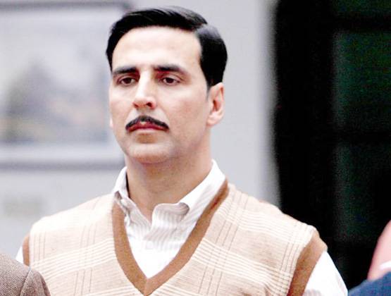 सौगंध नहीं, यहां हुआ था खिलाड़ी कुमार का डेब्यू, मिला था जज का रोल