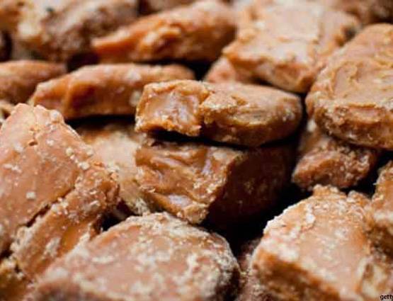 पितृपक्ष में करें ये दस महादान, मिलेगा ये वरदान