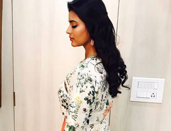 डैडी की इस एक्ट्रेस को मिली मणि रत्नम की फिल्म, देखें PHOTOS