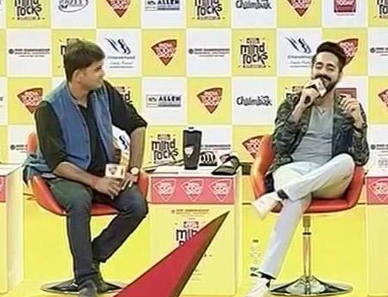 इस एक्टर ने ट्रेन में गाकर जुटाए थे पैसे, फिर गए गोवा घूमने