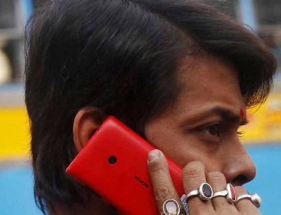 मोबाइल नंबर को आधार से ऐसे करें लिंक, वरना बंद हो सकती है सर्विस