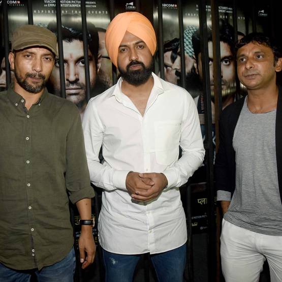 फिल्म स्क्रीनिंग पर सचिन की बेटी सारा के सामने सब पड़े फीके