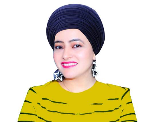 फेसबुक पर वायरल हैं हनीप्रीत के अलग 'लुक' वाली ये तस्वीरें!