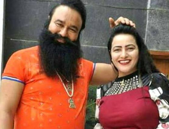 देखें हनीप्रीत की शादी की ये अनदेखी तस्वीरें, राम रहीम भी था मौजूद