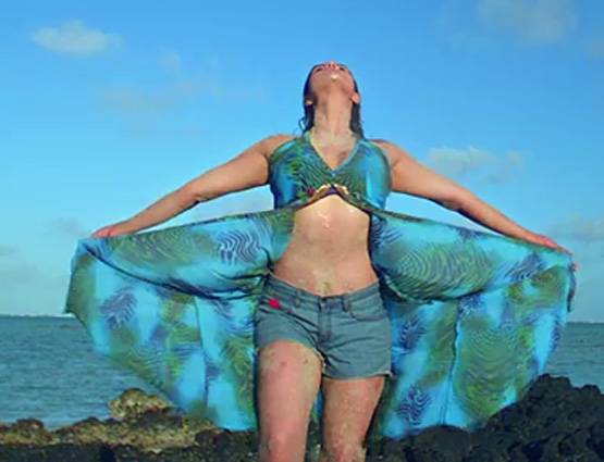 जरीन खान ने दिए हैं ऐसे सीन, देखें मूवी के 13 बोल्ड सीन