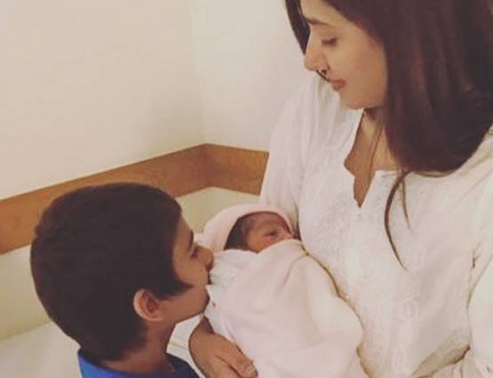 अब रणबीर के साथ तस्वीरें हुईं वायरल कभी अमेरिका के स्टोर में टॉयलेट साफ करती थी ये एक्ट्रेस