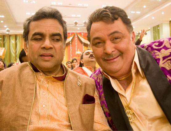 Box office: 'लखनऊ सेंट्रल' से आगे निकली 'सिमरन'