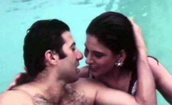 ...जब सनी देओल ने पूल में अर्चना पूरन सिंह को किया था किस