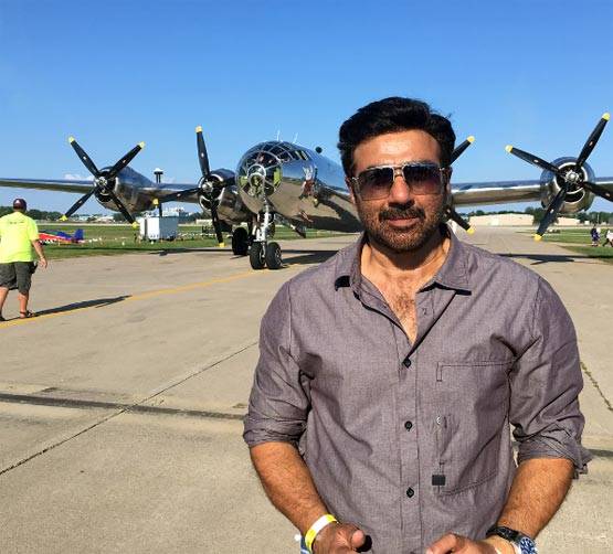 ...जब सनी देओल ने पूल में अर्चना पूरन सिंह को किया था किस