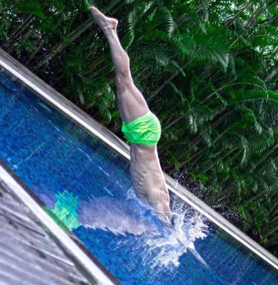 दिशा पटानी के साथ पूल में उतरे टाइगर श्रॉफ, वायरल हुई PHOTO