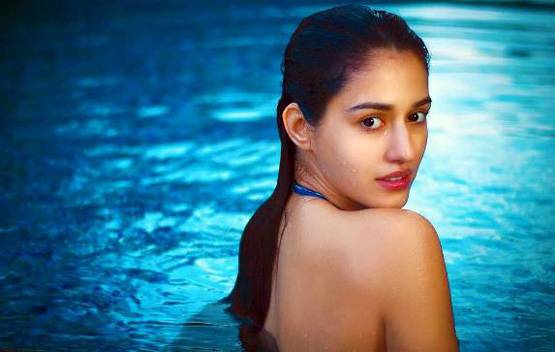 दिशा पटानी के साथ पूल में उतरे टाइगर श्रॉफ, वायरल हुई PHOTO