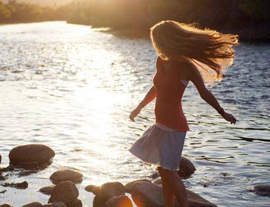 Free में घूमना चाहते हैं दुनिया, तो ये 5 दे रहे हैं आपको मौका