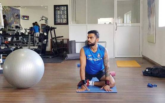 जानें- क्या खाना खाकर और कौन सी एक्सरसाइज कर फिट रहते हैं विराट कोहली