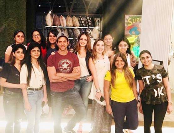 कंगना से हालिया विवाद के बाद फिर सुजैन के साथ नजर आए रितिक रोशन