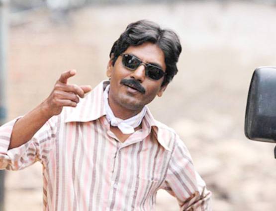 विवादों में नवाज की किताब, एक्ट्रेस बोली- मेरे बारे में की अश्लील बातें