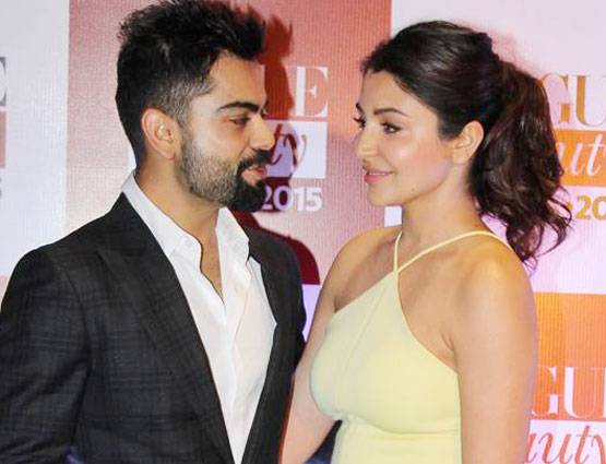 जब विराट ने कही ये बात-सुनकर शरमा गईं अनुष्‍का, देखें PICS