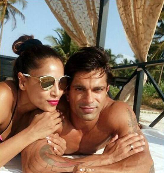 कंडोम एड के लिए इंटीमेट दिखे बिपाशा-करण, वीडियो हुआ वायरल