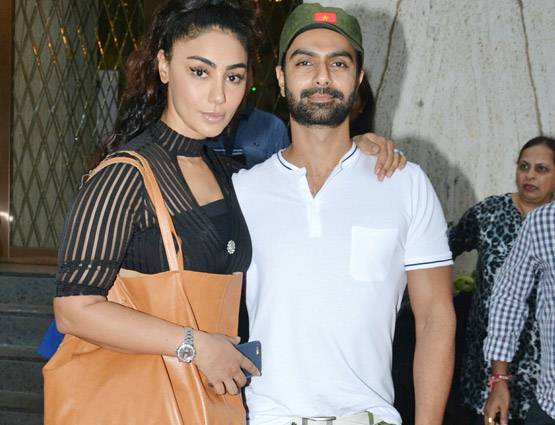 PHOTOS: करणवीर बोहरा ने ऐसे मनाया अपनी बेटियों का पहला बर्थडे