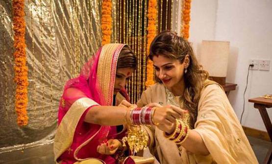 अजय देवगन के लिए रवीना ने की थी सुसाइड की कोशिश, करिश्मा से थी चिढ़