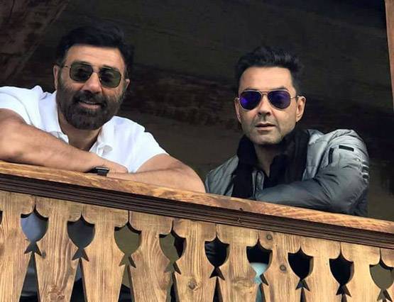 पापा की जींस पहन दोस्तों पर रौब जमाते थे सनी, देखें PHOTOS