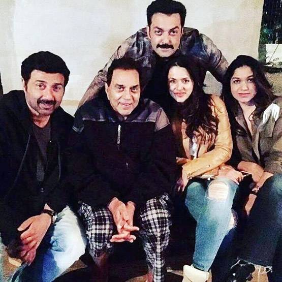 पापा की जींस पहन दोस्तों पर रौब जमाते थे सनी, देखें PHOTOS