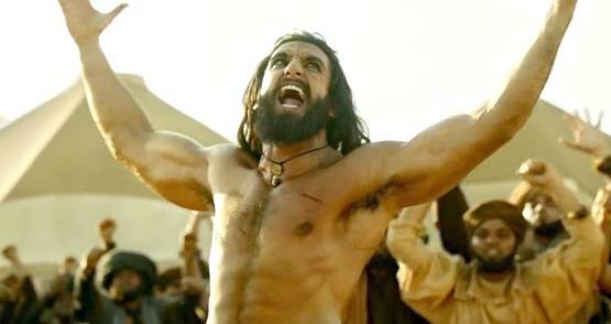 पद्मावती होगी ब्लॉकबस्टर? ये है रणवीर की हिट फिल्मों के 'लक्षण'