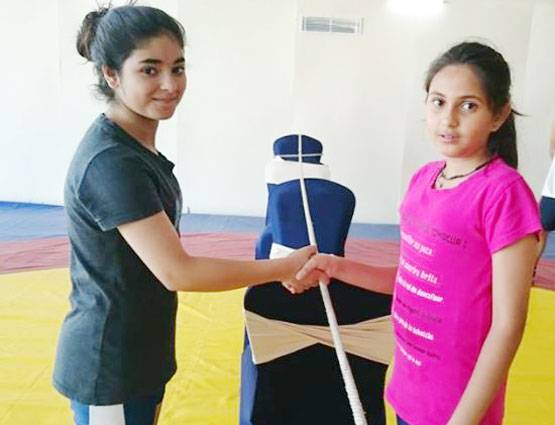 पढ़ाई में बिजी है आमिर खान की ये ऑनस्क्रीन बेटी, ऐसी है Lifestyle