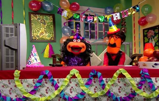 स्कूली दिनों में लड़कियों को देखने के लिए दीवार फांद जाते थे अमिताभ