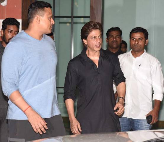 कटरीना को घर के बाहर तक छोड़ने आया सलमान का बॉडी गार्ड शेरा