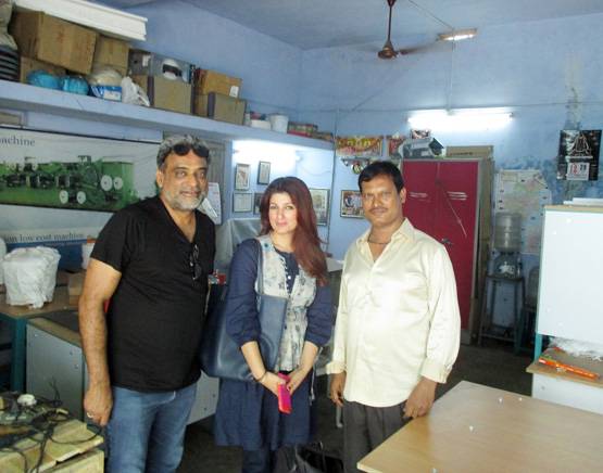 ये है असली 'पैडमैन' की कहानी, कभी खुद सेनेटरी नैपकिन पहन घूमते थे