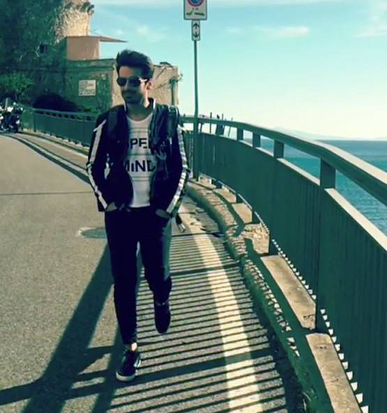 इटली में होलीडे मना रही है टीवी की ये फेवरेट जोड़ी, देखें PHOTOS