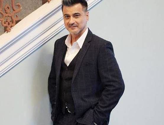 फिल्मों में फ्लॉप होने के बाद TV से वापसी कर रहा ये एक्टर, पत्नी NRI