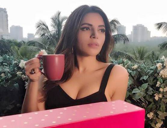 कभी सुसाइड की कोशिश की थी, अब फैशन टिप्स देगी ये एक्ट्रेस