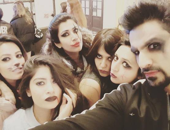 'ये है मोहब्बतें' की टीम का HALLOWEEN पार्टी में दिखा ऐसा लुक, देखें PHOTOS