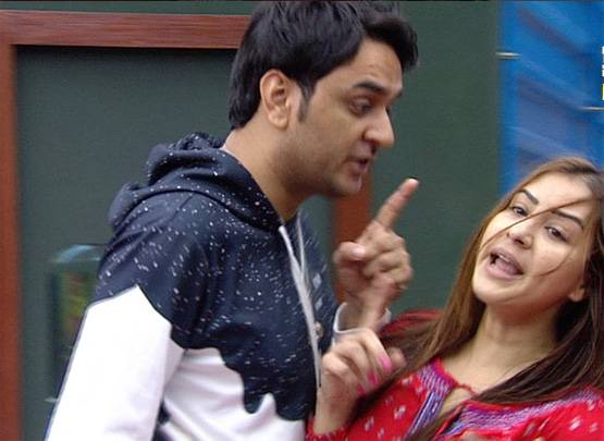 BIG BOSS के घर में पहले हफ्ते ही बवाल, इस तरह से हो रहे हैं झगड़े