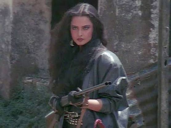 यादगार हैं रेखा के ये रोल, बेस्ट विलेन के लिए मिल चुका है अवॉर्ड