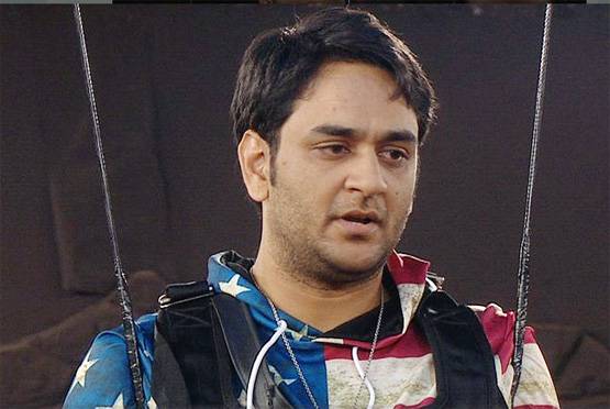 BIGG BOSS में लड़ाइयां जारी, विकास-हिना में नॉनस्टॉप घमासान