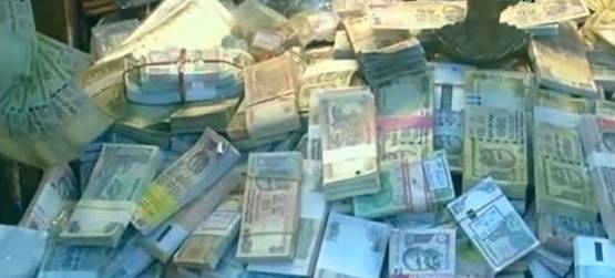 महालक्ष्‍मी मंदिर: नोटों से बनते हैं बंदनवार, प्रसाद में मिलता है सोना