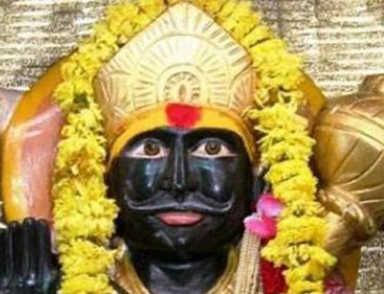 इन राशियों पर लगी साढ़े साती, रहेगी शनिदेव की टेढ़ी नजर